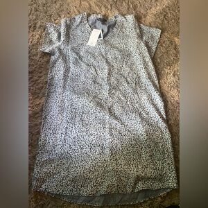 NWT Violet Heart Tshirt Dress. Size large